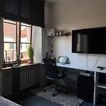 Coziness Of Old Town Apartment *